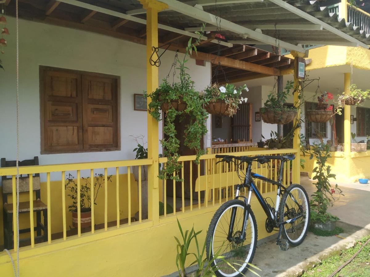 Alojamiento Rural Jardin Consentido Buitenkant foto
